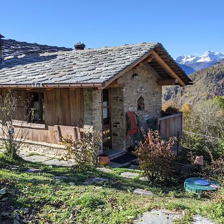 Appartamenti Codirosso 3*