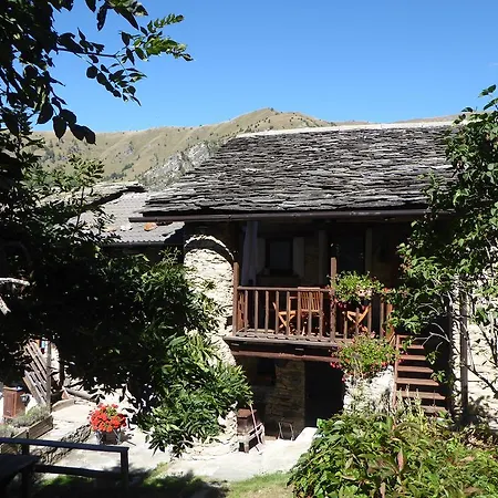 Appartamenti Codirosso Maison d'hôtes